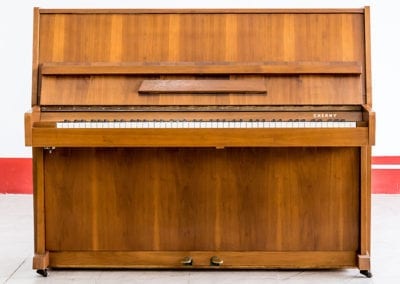 Cherny  – Acoustic Upright Piano