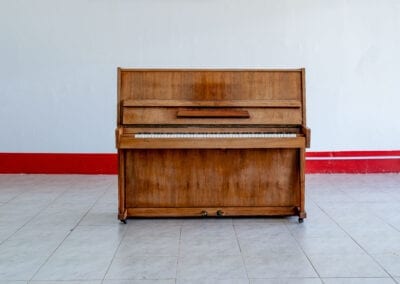 Cherny – Acoustic Upright Piano